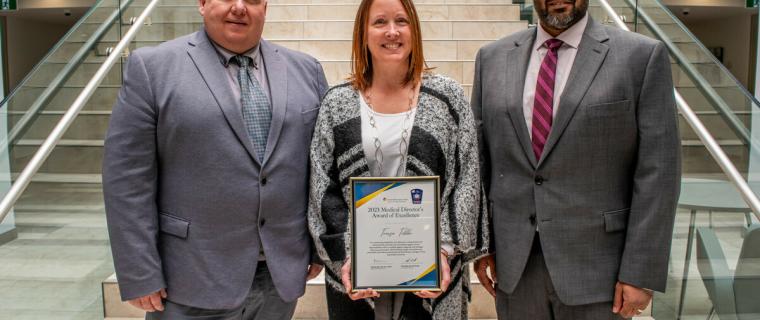 Grey County paramedic Teresa Tibbo recognized with Medical Directors Award of Excellence