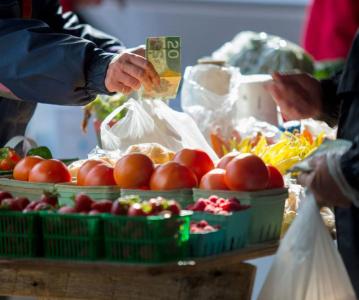 Connecting producers with local farmers’ markets